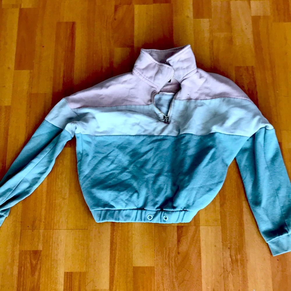 Girl/teen crop sweater